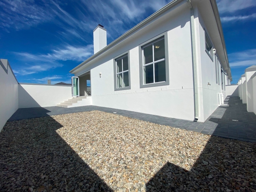 2 Bedroom Property for Sale in Weskus Villa Western Cape